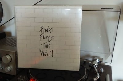 Pink Floyd - The Wall2.jpg