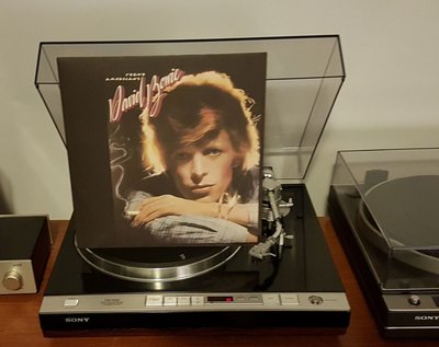 David Bowie - Young Americans (EU 2017).jpg