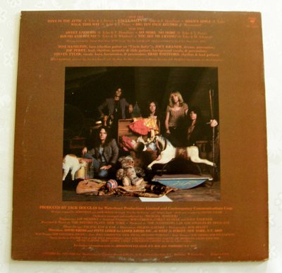 AEROSMITH 1975 Toys In The Attic B.jpg