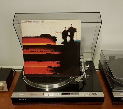 Steely Dan - Greatest Hits (UK 1978).jpg