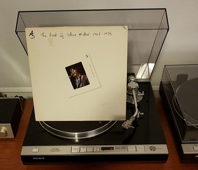 Steve Miller Band - The Best Of Steve Miller 1968-1973 (UK 1982).jpg