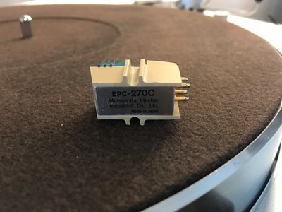 Technics EPC 270C - w sumie to nie wiem po co ją kupiłem, ale skoro już jest...