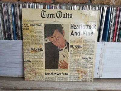 Tom Waits - Heartattack And Vine.jpg