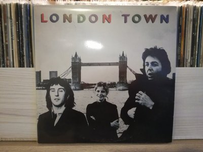 Wings - London Town.jpg