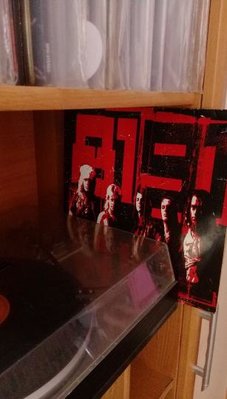 ratt.jpg
