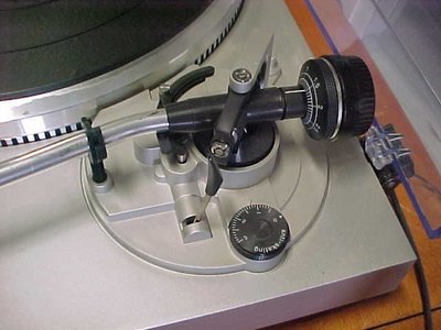 TECHNICS-TURNTABLE-SL-Q3-.jpg