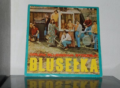 Bluselka_600.jpg