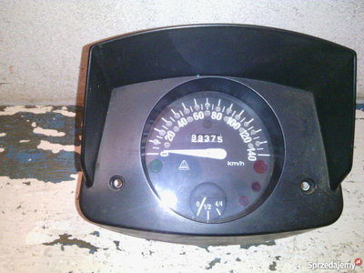 licznik-fiat-126p-221437872.jpg