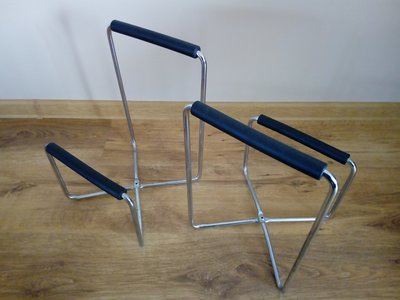 stand3.jpg