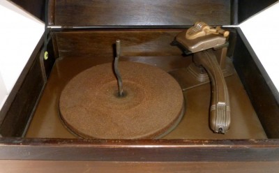 turntable8_zps39c9e562.jpg
