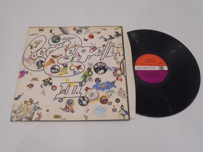 LED-ZEPPELIN-III-UK-RED-PLUM.jpg