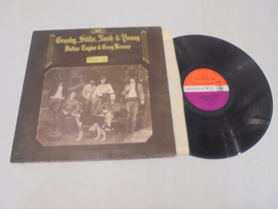 CROSBY-STILLS-NASH-YOUNG-Deja-vu-UK-1PRESS.jpg