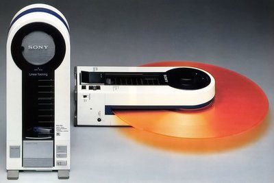 Sony PS-F9.jpg