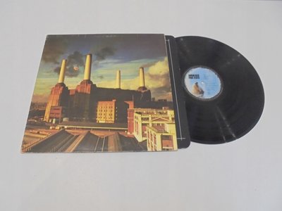 PINK-FLOYD-Animals-UK-1PRESS.jpg