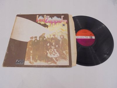 LED-ZEPPELIN-II-UK-1PRESS.jpg