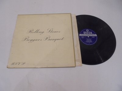 THE-ROLLING-STONES-Beggars-banquet-UK-1PRESS.jpg