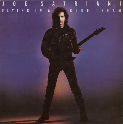 Joe Satriani ‎– Flying In A Blue Dream.jpg