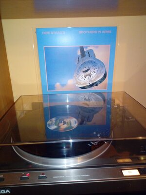 Dire Straits -Brothers in Arms.jpg