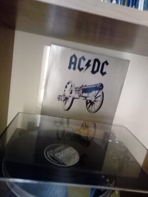 ACDC - For Those About to Rock.jpg