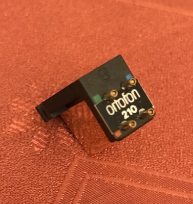 IMG_1333.jpg (64.97 KiB) Przejrzano 1897 razy Tył Ortofon M20E Super z CAP 210