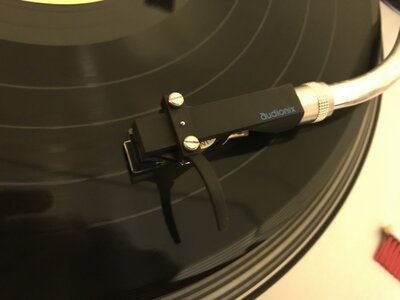 IMG_1336.jpg (185.11 KiB) Przejrzano 2091 razy Headshell Audionix CS-6