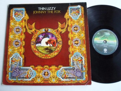 THIN LIZZY johnny the fox GER.jpg