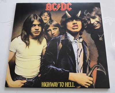 AC DC 1979 Higway To Hell.JPG