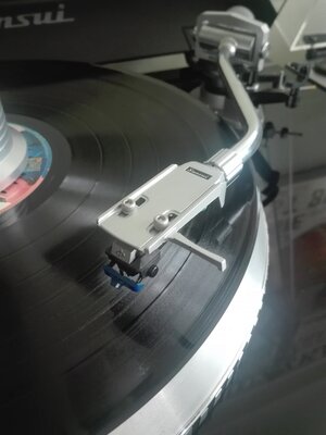 sansui_+_shure_m97xe[1].jpg