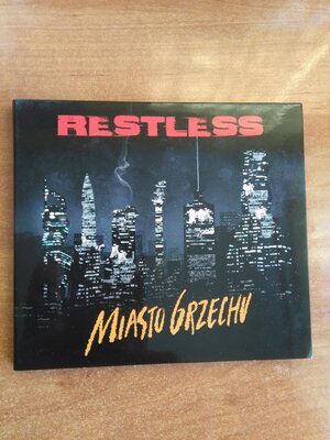 Restless Miasto grzechu.jpg