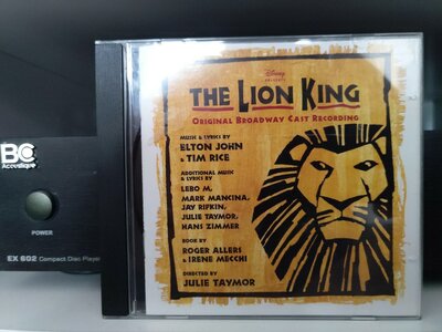 lion.jpg