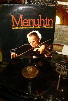 Yehudi Menuhin - Menuhin spielt Bach, Beethoven....jpg