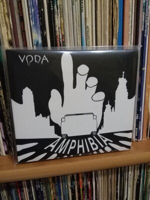 Voda Amphibia.jpg