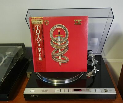 Toto - Toto IV (JP 1982).jpg