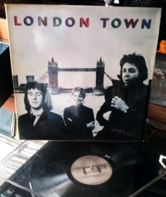 Paul McCartney - London Town.jpg