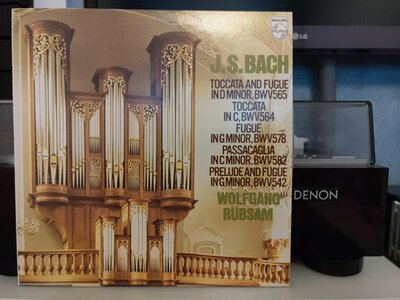 bach.jpg
