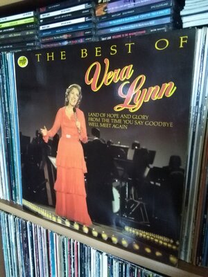 Vera Lynn.jpg
