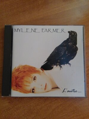 Mylene Farmer.jpg