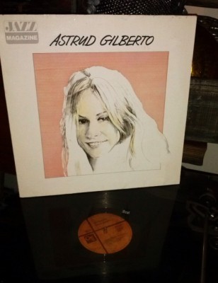 Astrud Gilberto - Astrud Gilberto.jpg