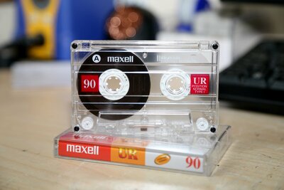 Maxell UR bez ziemi EUR 2012-19.jpg