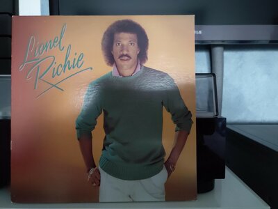 lionel.jpg