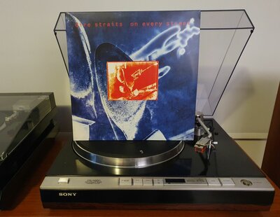 Dire Straits - On Every Street (EU 2014).jpg