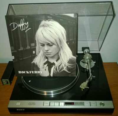 Duffy - Rockferry (EU 2008).jpg
