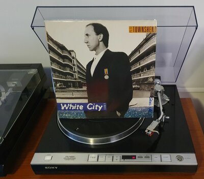 Pete Townshend - White City (A Novel) (EU 1985).jpg