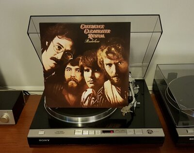 Creedence Clearwater Revival - Pendulum (EU 2015).jpg