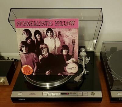 Jefferson Airplane - Surrealistic Pillow (US 2002).jpg