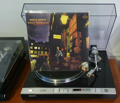 David Bowie - The Rise And Fall Of Ziggy Stardust And The Spiders From Mars (EU 2016).jpg