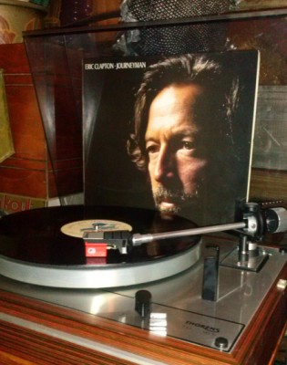 Eric Clapton - Journeyman.jpg
