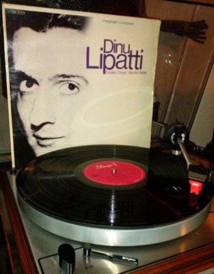 Chopin - Dinu Lipatti-Vierzehn Walzer.jpg