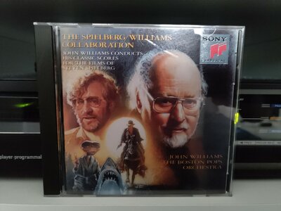 John Williams - The Boston Pops Orchestra - The Spielberg  Williams Collaboration - John Williams Conducts His Classic Scores For The Films Of Steven Spielberg.jpg