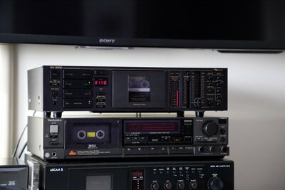 Nakamichi BX-300E front.jpg